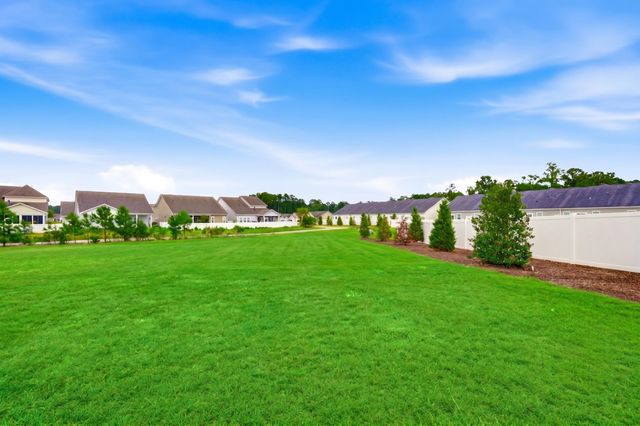 8048 Forest Edge Dr., Myrtle Beach, SC 29579