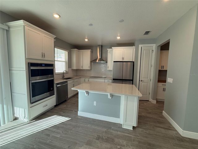 4584 GLIDING WAVE STREET, Winter Garden, FL 34787