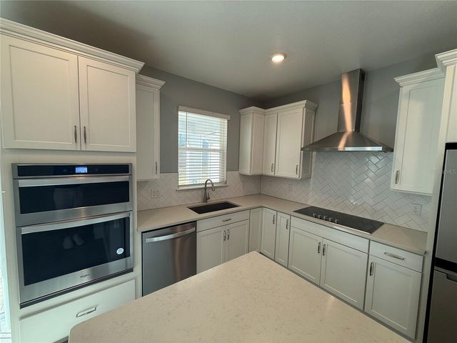 4584 GLIDING WAVE STREET, Winter Garden, FL 34787