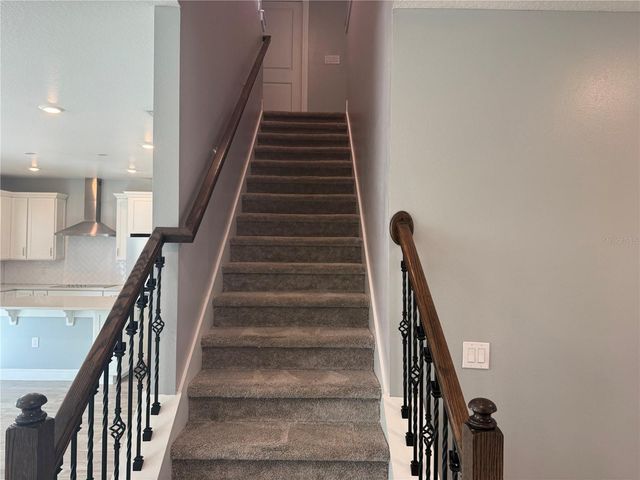 4584 GLIDING WAVE STREET, Winter Garden, FL 34787