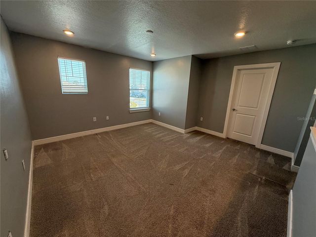 4584 GLIDING WAVE STREET, Winter Garden, FL 34787