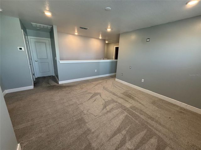 4584 GLIDING WAVE STREET, Winter Garden, FL 34787