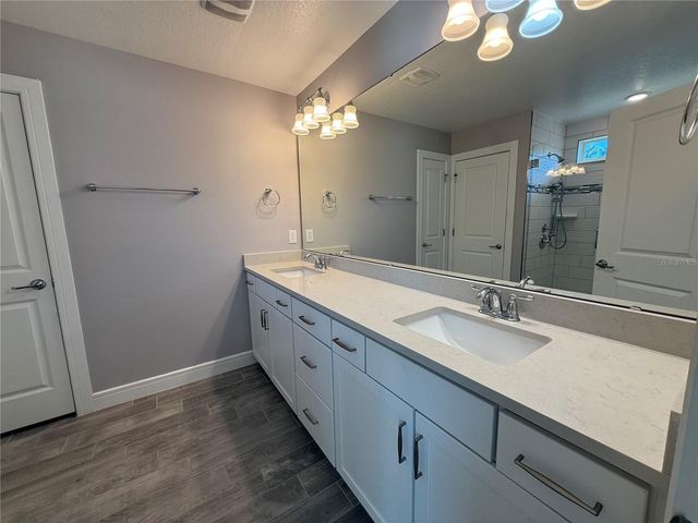 4584 GLIDING WAVE STREET, Winter Garden, FL 34787