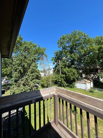 168 Bondie Street, Wyandotte, MI 48192