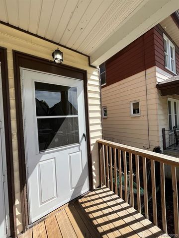 168 Bondie Street, Wyandotte, MI 48192