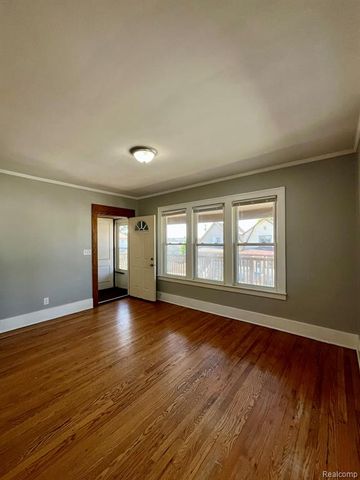 168 Bondie Street, Wyandotte, MI 48192