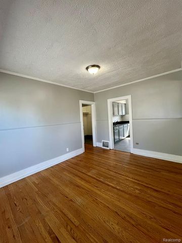 168 Bondie Street, Wyandotte, MI 48192