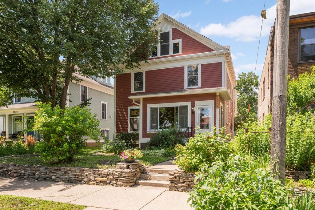 2636 Harriet Avenue, Minneapolis, MN 55408