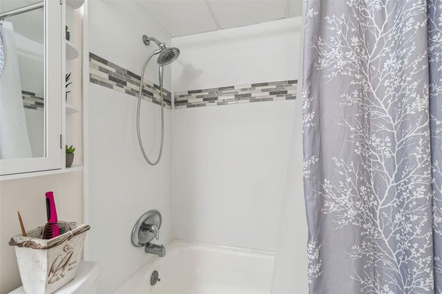 2750 E BAY DRIVE 12B, Largo, FL 33771