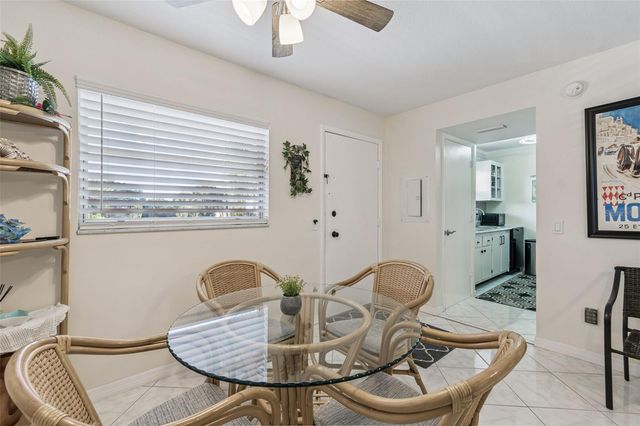 2750 E BAY DRIVE 12B, Largo, FL 33771