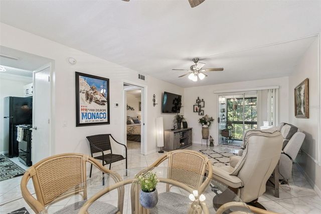 2750 E BAY DRIVE 12B, Largo, FL 33771
