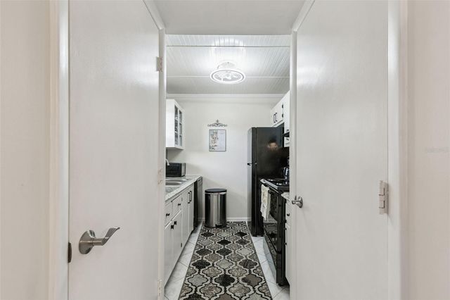2750 E BAY DRIVE 12B, Largo, FL 33771