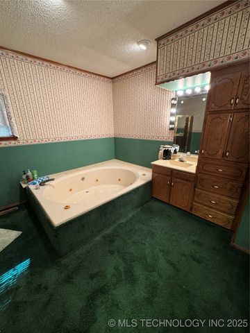 901 Wolverton, Ardmore, OK 73401