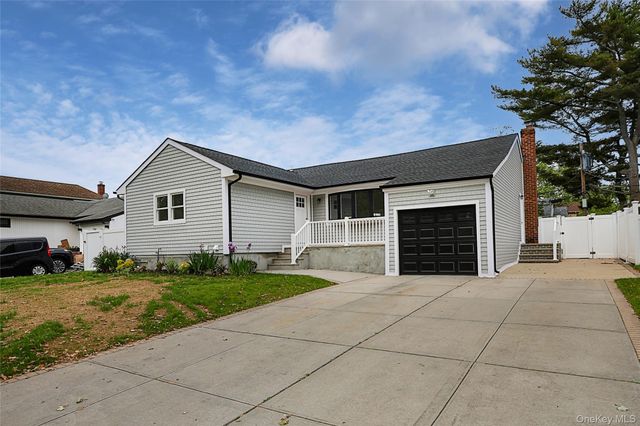 224 Hungry Harbor Road, Valley Stream, NY 11581