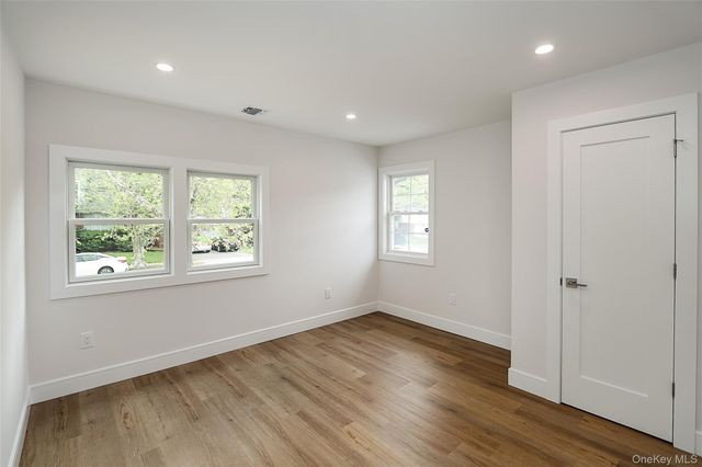 224 Hungry Harbor Road, Valley Stream, NY 11581