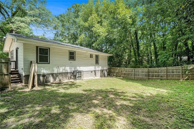 114 Howell Drive SW, Atlanta, GA 30331
