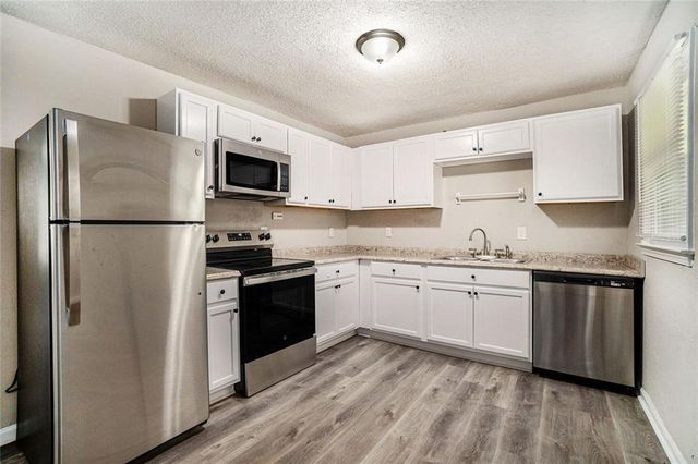 114 Howell Drive SW, Atlanta, GA 30331