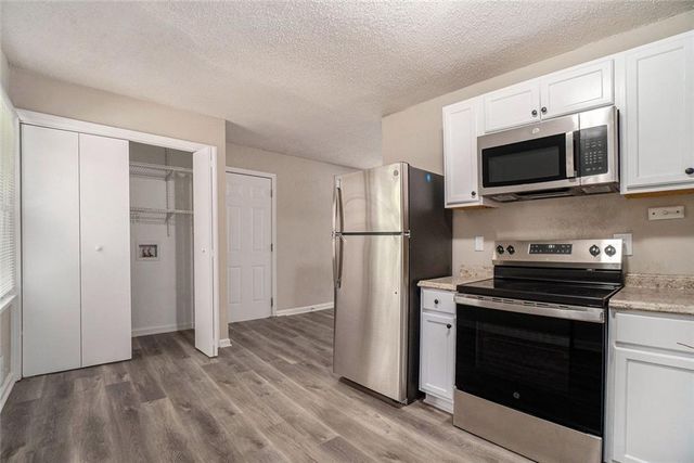 114 Howell Drive SW, Atlanta, GA 30331