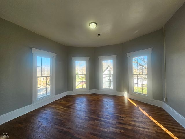 803 High Street, Middletown, IN 47356