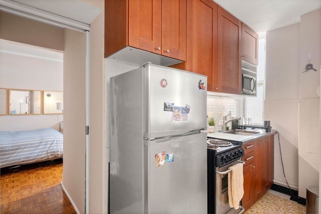 21 Beacon St 7M, Boston, MA 02108