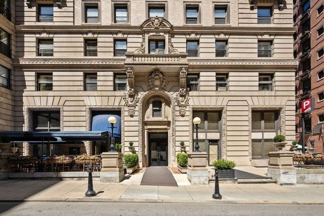 21 Beacon St 7M, Boston, MA 02108