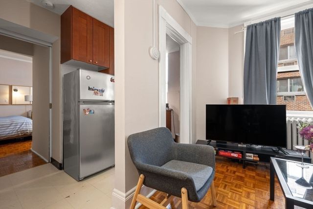 21 Beacon St 7M, Boston, MA 02108