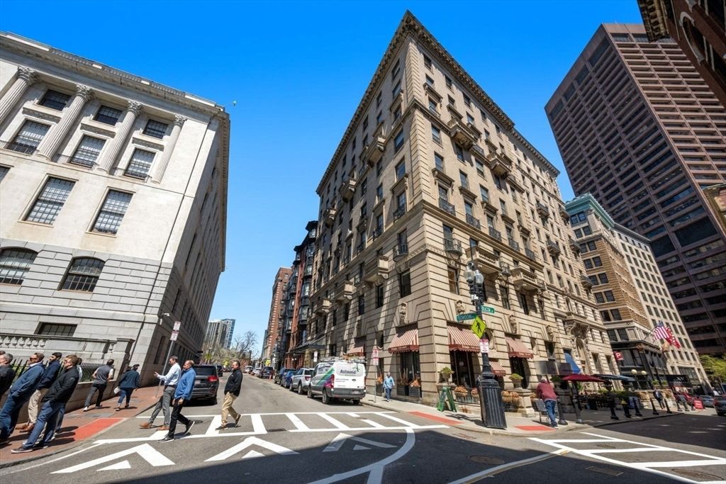21 Beacon St 7M, Boston, MA 02108