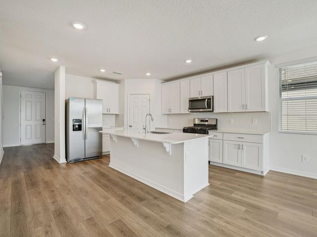 787 SUNSHOWER, Lady Lake, FL 32159