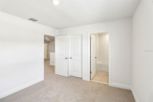 787 SUNSHOWER, Lady Lake, FL 32159