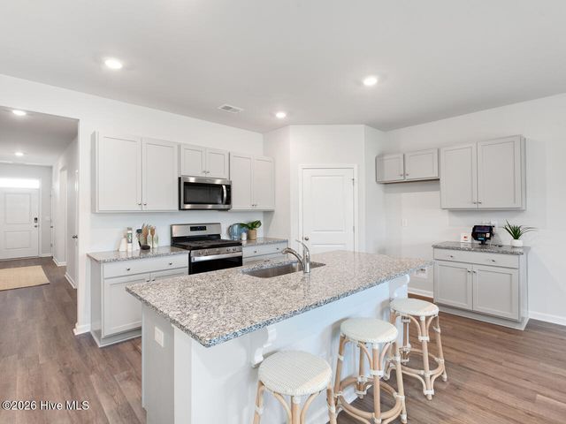 1715 Blacktip Drive SE 229, Winnabow, NC 28479