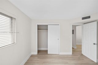 1310 W 29th St 32, Hialeah, FL 33012