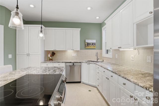 9212 Fairchild Lane, Charlotte, NC 28277