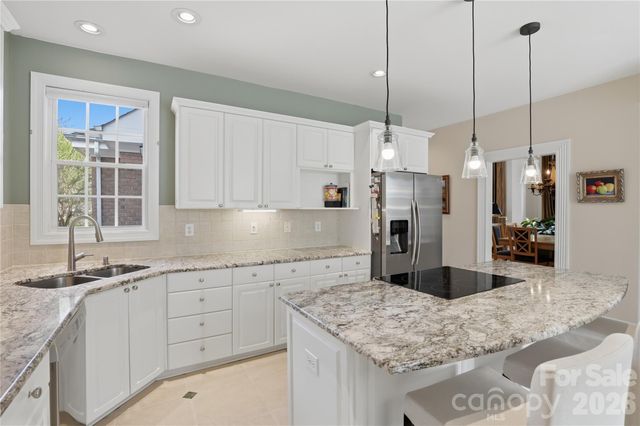 9212 Fairchild Lane, Charlotte, NC 28277