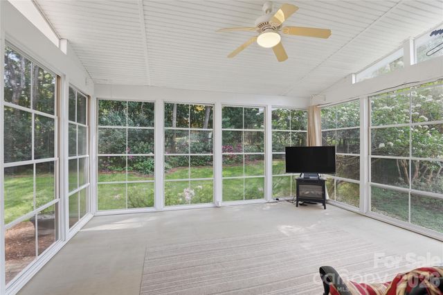 9212 Fairchild Lane, Charlotte, NC 28277