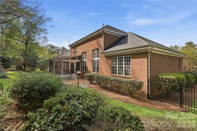 9212 Fairchild Lane, Charlotte, NC 28277