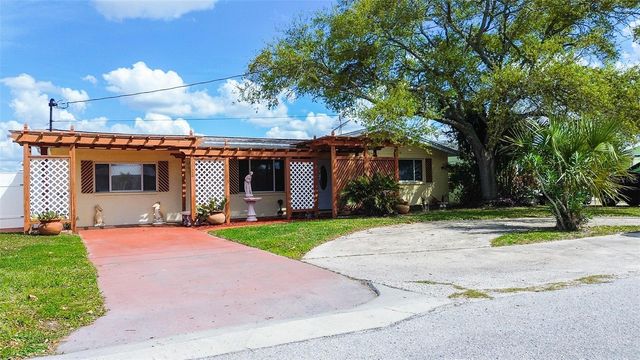 13706 BRITTON DRIVE, Hudson, FL 34667