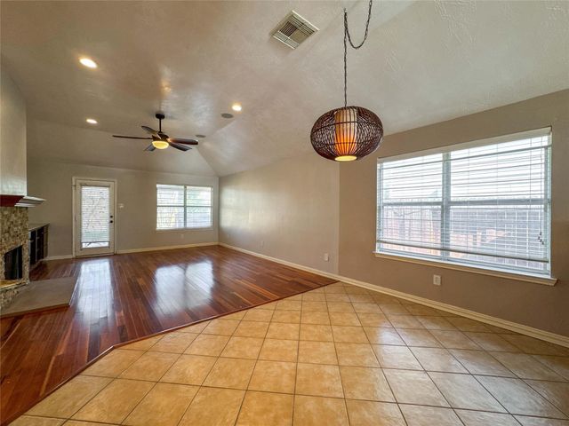 1527 Stone Mesa Drive, Houston, TX 77073
