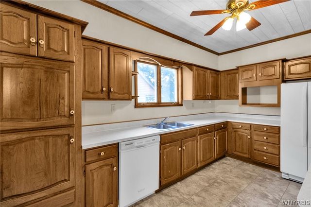 6436 Webster Road, Orchard Park, NY 14127