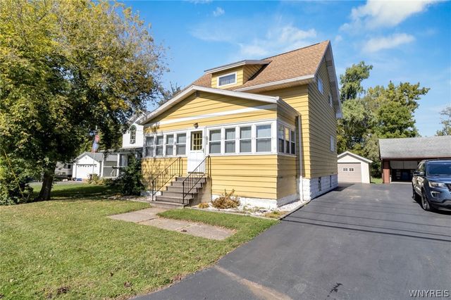 6436 Webster Road, Orchard Park, NY 14127