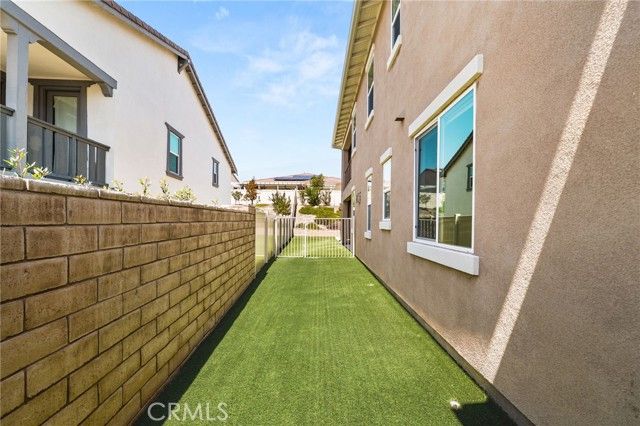 32448 Toyon Road, Temecula, CA 92591