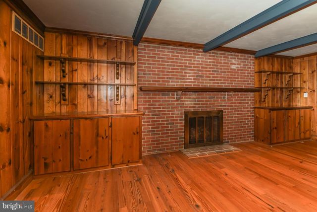932 LOCKSLEY LN, West Deptford, NJ 08096