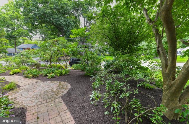 932 LOCKSLEY LN, West Deptford, NJ 08096