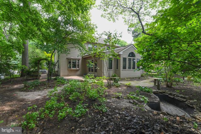 932 LOCKSLEY LN, West Deptford, NJ 08096