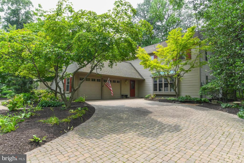 932 LOCKSLEY LN, West Deptford, NJ 08096