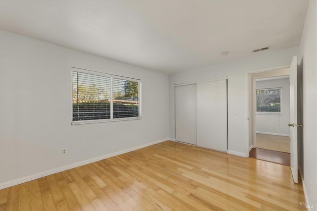 1741 Las Raposas Ct, Santa Rosa, CA 95409