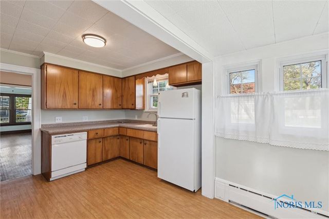 326 E Dudley Street, Maumee, OH 43537