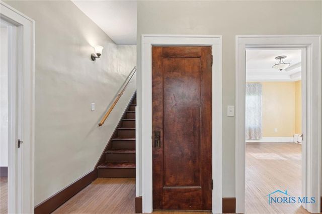 326 E Dudley Street, Maumee, OH 43537