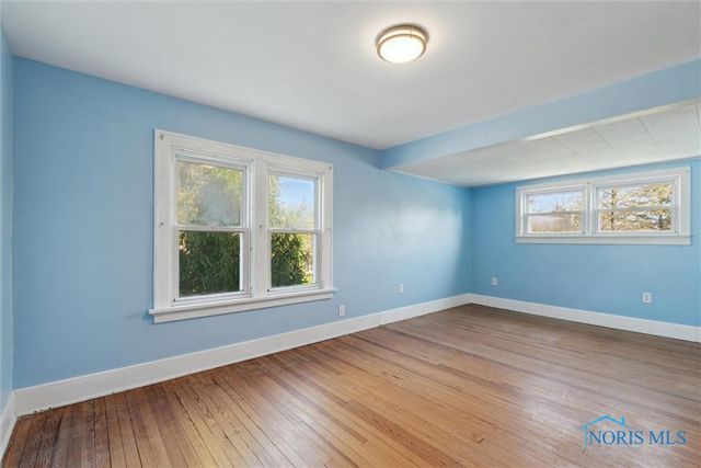 326 E Dudley Street, Maumee, OH 43537