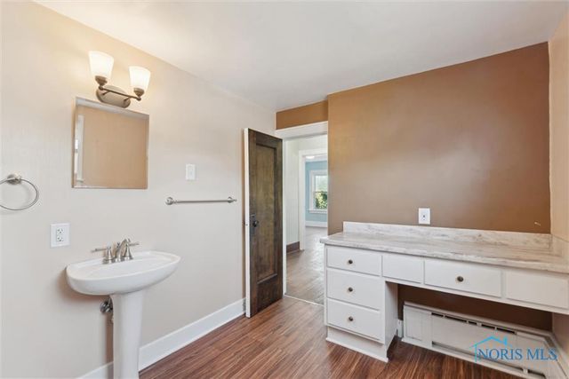 326 E Dudley Street, Maumee, OH 43537