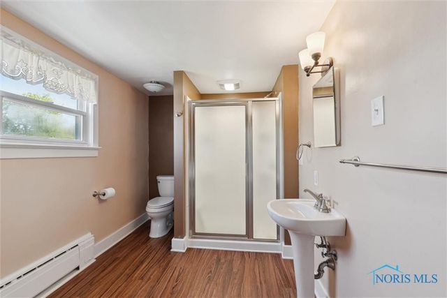 326 E Dudley Street, Maumee, OH 43537